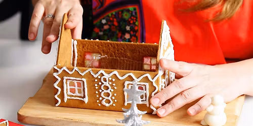 Hands On: Gingerbread House