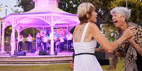 sunset@subi Christmas concert