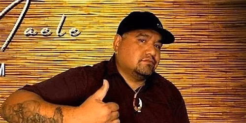 Bronson Maele  - Live Music at Chart House Waikiki