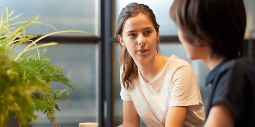 GET COMFORTABLE HAVING UNCOMFORTABLE CONVERSATIONS (ENGLISH LEADERSHIP)