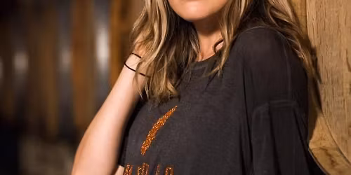 Madison Hudson at Crawdads on the Lake 