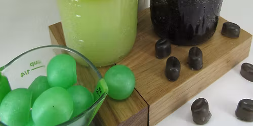 Walk-in Sugar Scrub Bar