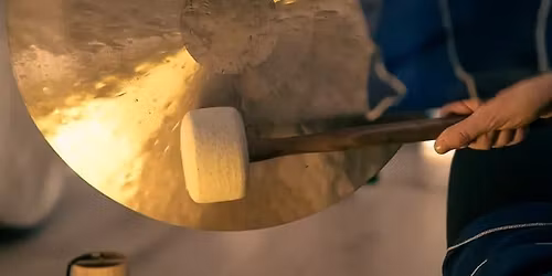 Koncert relaksacyjny - PODR\u00d3\u017bE W D\u0179WI\u0118KACH  - gongi, misy