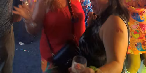 \ud83d\udd7a 80s & 90s Disco on the River \ud83c\udfb6