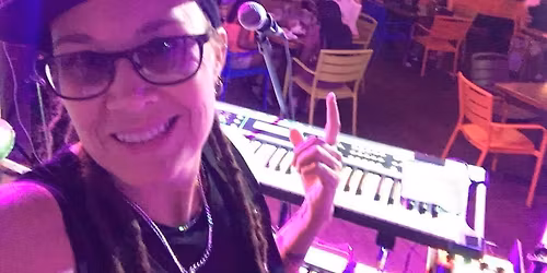 Queen Kelley B. at Key West Bar