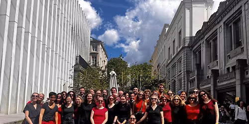 Cafe Latte sings with the ULB symphonic orchestra