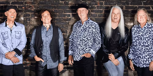 Head East at North Shore Center