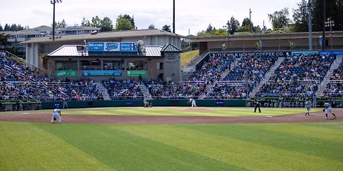 Everett AquaSox vs. Eugene Emeralds
