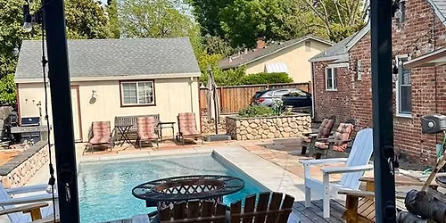 Single as a Pringle, Party, Mix & Mingle