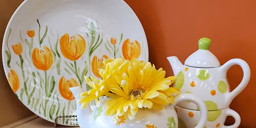 Mom \u2018N\u2019 Me Tea Party