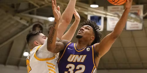 Valparaiso Beacons at Northern Iowa Panthers Mens Basketball