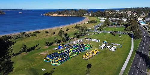 Australia's BIGGEST inflatable Park visits Port Macquarie!