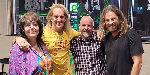 Sunday Afternoon with Loose Lucy at The Croat