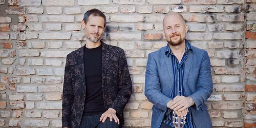 Los Suplentes in concert