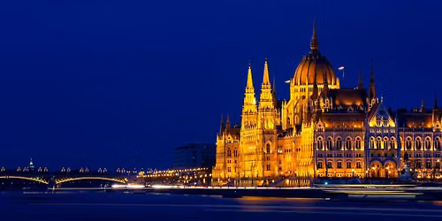 HUNGARIAN PRIX FIXE 3 COURSE DINNER