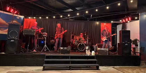 Dogs On Skis at the Highlander - Iowa City, Ia.