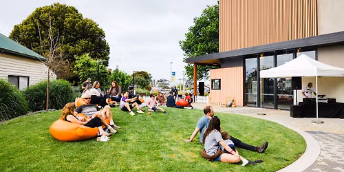 Hive Sun Sets: Featuring Vance Vader