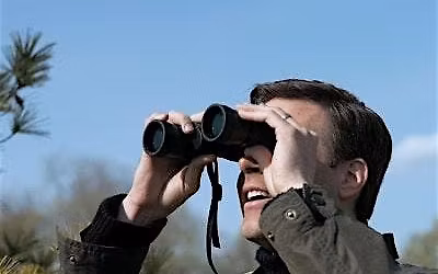 Beginning Birding\/Binoculars