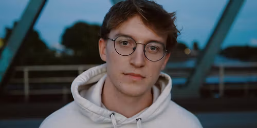 MARLO GROSSHARDT \u25a0 M.A.U. Club