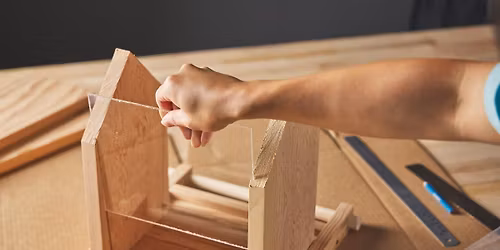 Lee Valley Tools Kingston Store - Make Your Own Bird Feeder