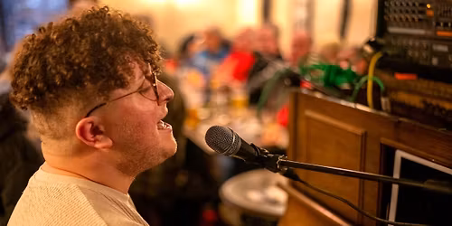 An evening at the piano with Marcus