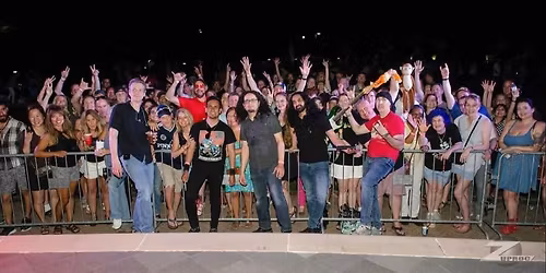 Screaming Monkeys at Nova Live