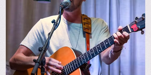 Open mic w\/ Chuck Cuzzetto