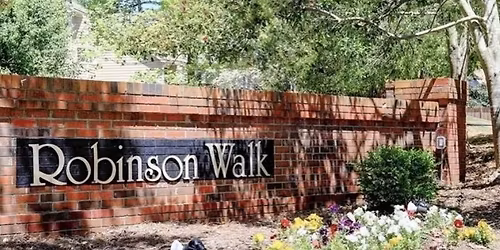 Robinson Walk Community Garage Sale!