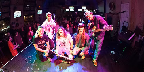 Live Music \u266a Deep Six