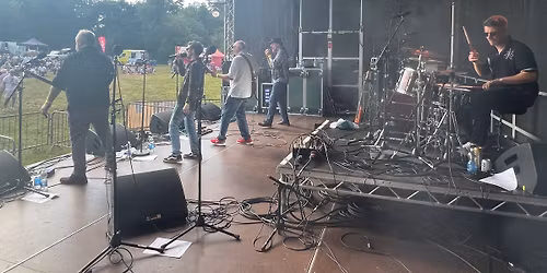 Barrelhouse: Live at The Crown, Aldbourne