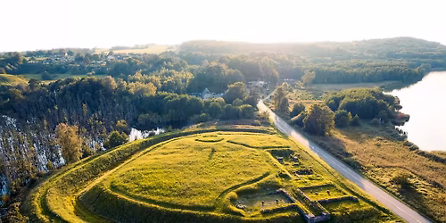 Historisk vandretur: Dronningholm slotsruin