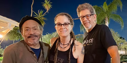 Queen & Kings at Bahama Breeze