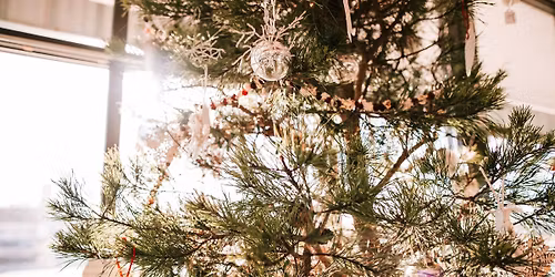 Christmas Trivia Night!