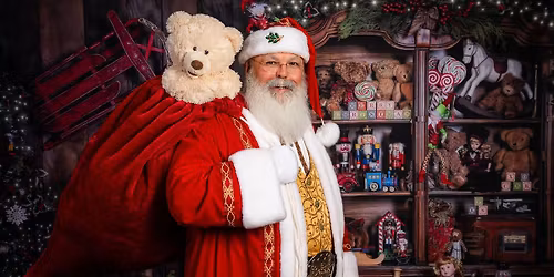 Santa Paws with Golden Retriever Rescue of Atlanta