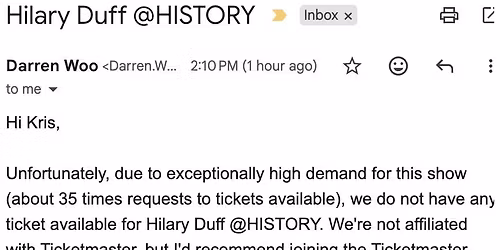 Hilary Duff at Acrisure Amphitheater