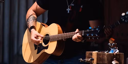 Elijah Harris: Live at The Clove Hitch