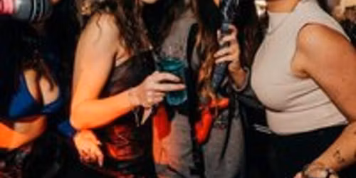 Old School Anthems vs UK Garage