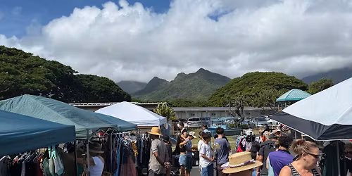 Kailua Mini Swap 32 Thrift Vendors