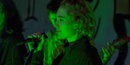 Basement Labs \u2013 Songwriter Workshop mit Amadea von Alpha Embryo