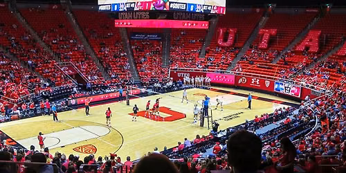 Oregon State Beavers at Utah Utes Womens Volleyball at Huntsman Center
