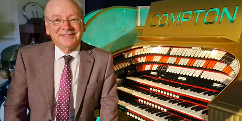 Star Organist Phil Kelsall MBE
