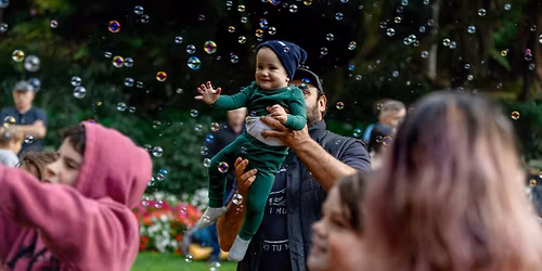 Bubbles & Cuddles | TSB Festival of Lights | Festival Kids