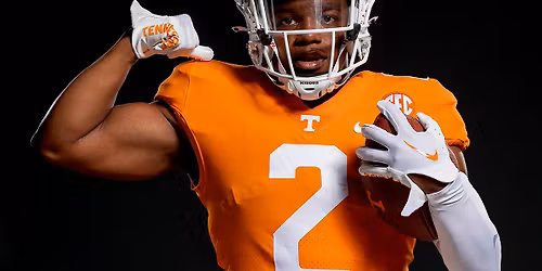 Parking Tennessee Volunteers at Kentucky Wildcats Football