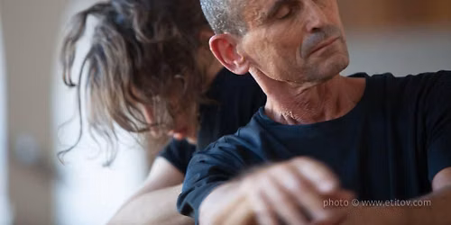 K\u016bno ir judesio psichoterapijos, BodyMind ge\u0161talt mokymai su Arye Bursztyn