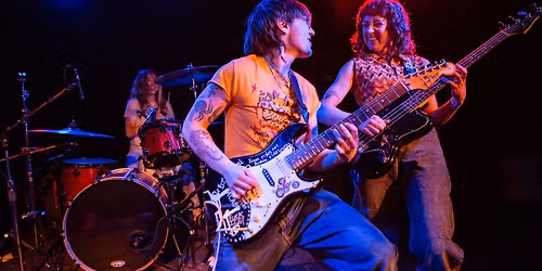 Mary Jam \/\/ Birdcop \/\/ Lunar Moth \/\/ Clean Room 