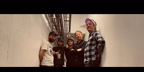 Action & Tension & Space \/\/ Kaf\u00e9 H\u00e6rverk