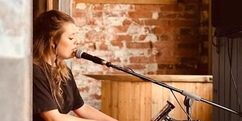 Live music with Ivy Peters