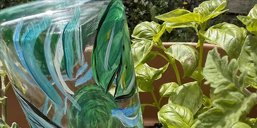 Paint and Sip a Wine Bottle Olla