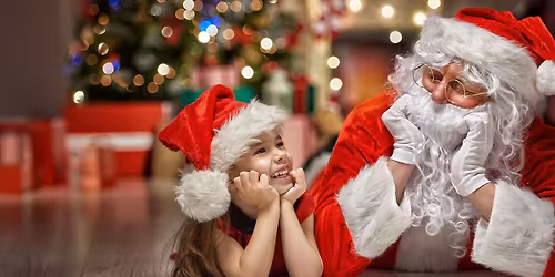 Complimentary Photos with Santa