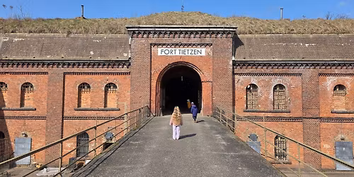 Zwiedzanie podziemii Fortu VI w Poznaniu, godz. 12 i 15\u23f0\ufe0f